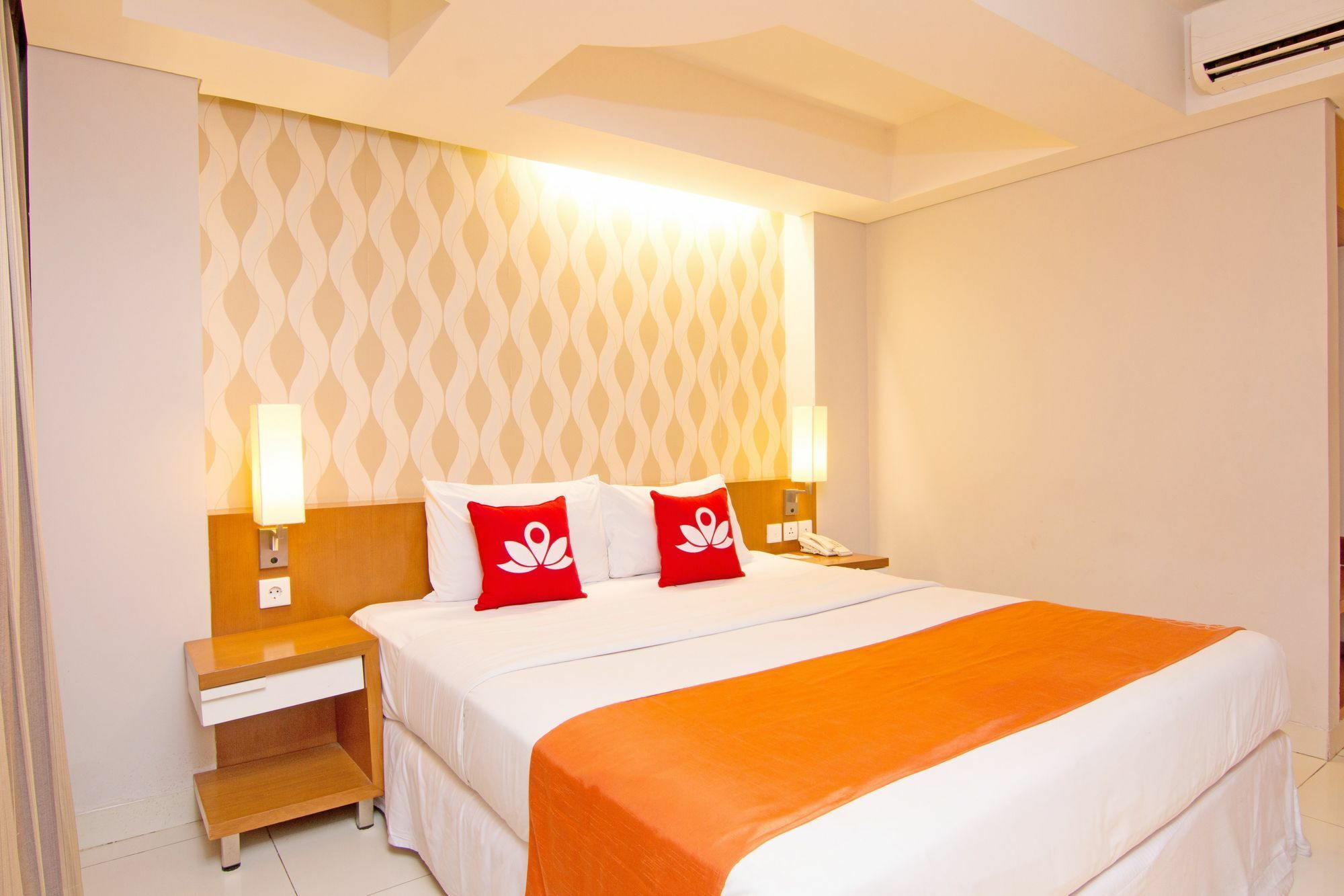 Hotel Zen Kuta Sunset Road 3*